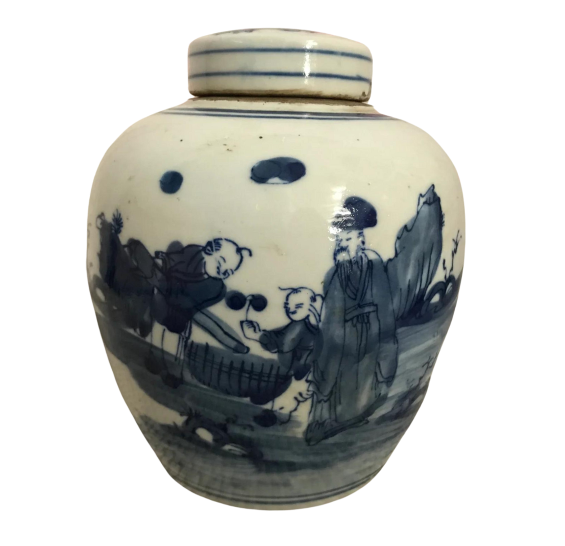 16cmH Blue & White Ginger Jar Style C