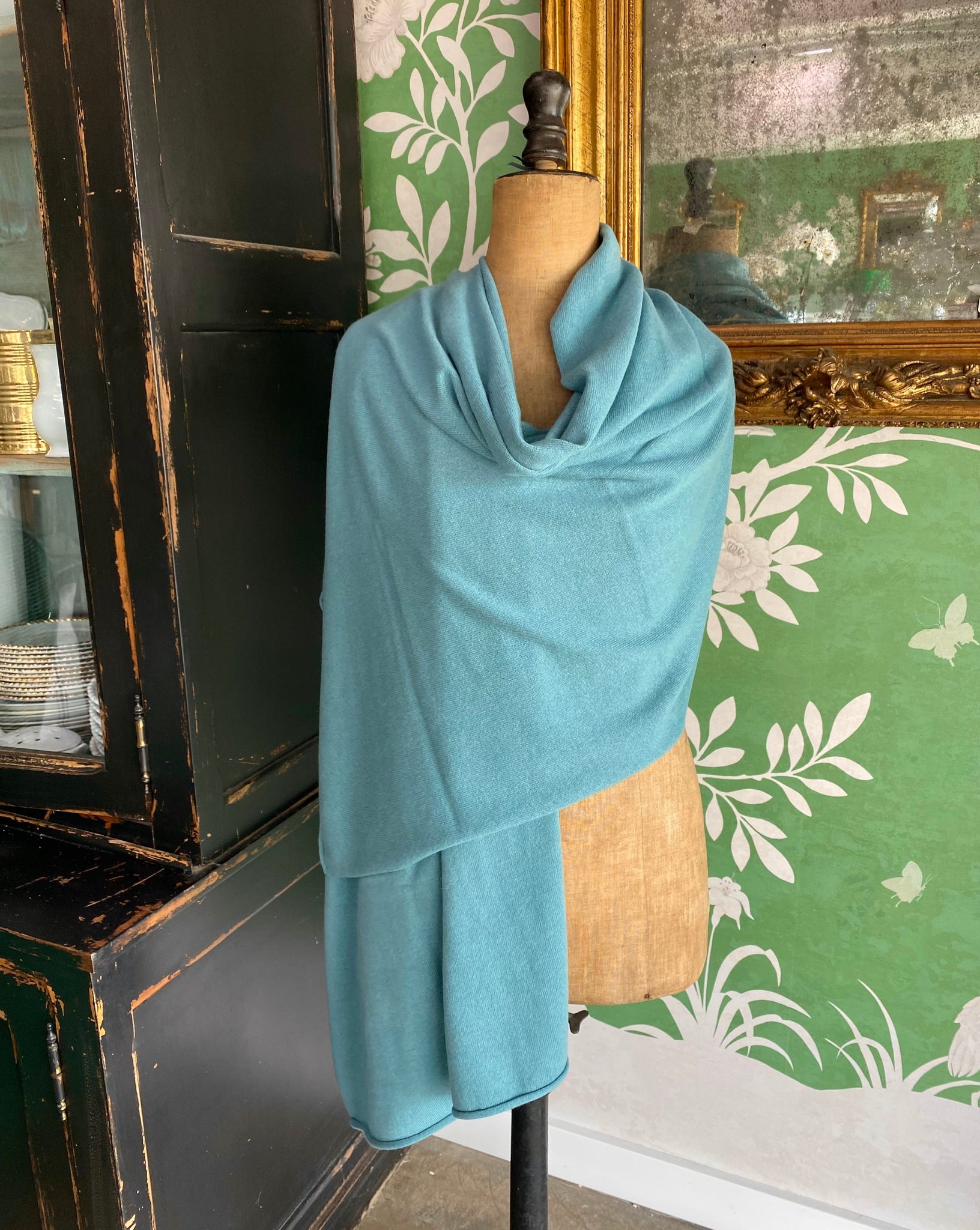 Cashmere Travel Wrap / Myrtle