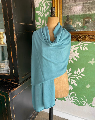 Cashmere Travel Wrap / Myrtle