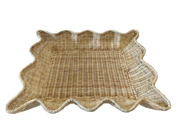 Sienna Scalloped Wicker Tray Medium