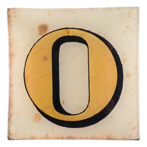 Block Letter 'O' 6" Square Plate