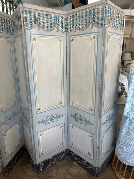 Antique Screen